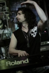 keyboardist Ed Roth - photo by Alex Kluft