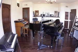 Ed's session studio ready to record your keyboard tracks